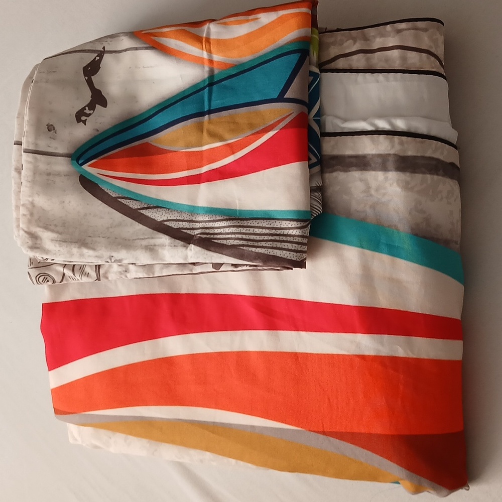 Surfing Duvet Cover Set - Picture 2 of 12